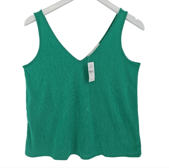 LOFT Deep V Neck Tank NWT Size Medium in Green - Picture 1 of 8